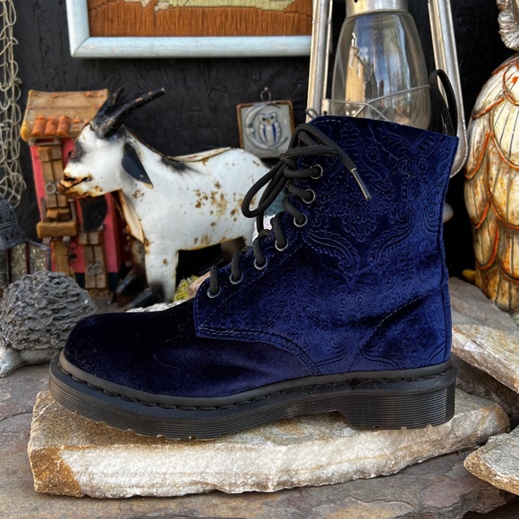 Rare Doc Martens 1460 Paisley Embossed Blue Crushed Velvet Boots - Picture 3 of 9